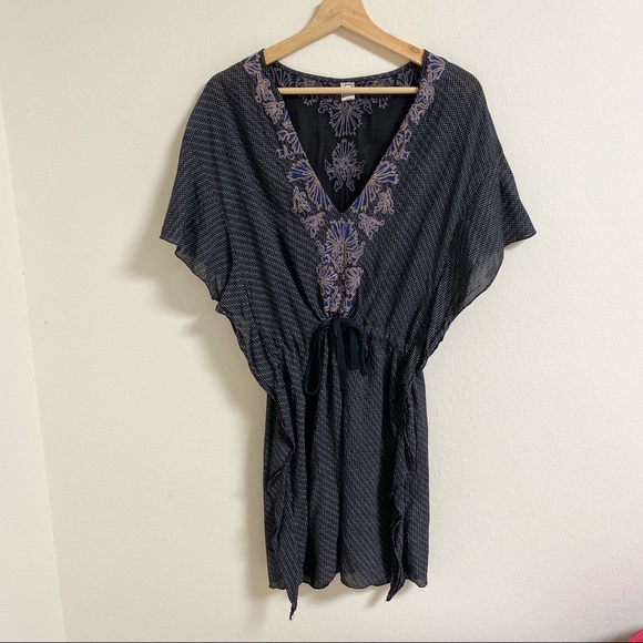 Free People Dresses & Skirts - Free people tunic embroidered dress